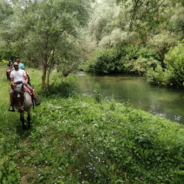 trekking cavallo abruzzo